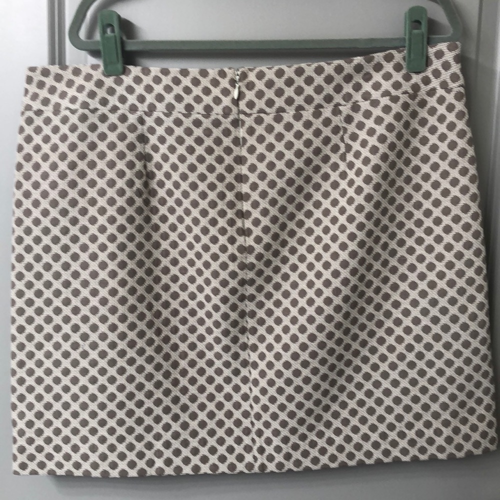 Patterned Work Skirt - Picture 3 of 4